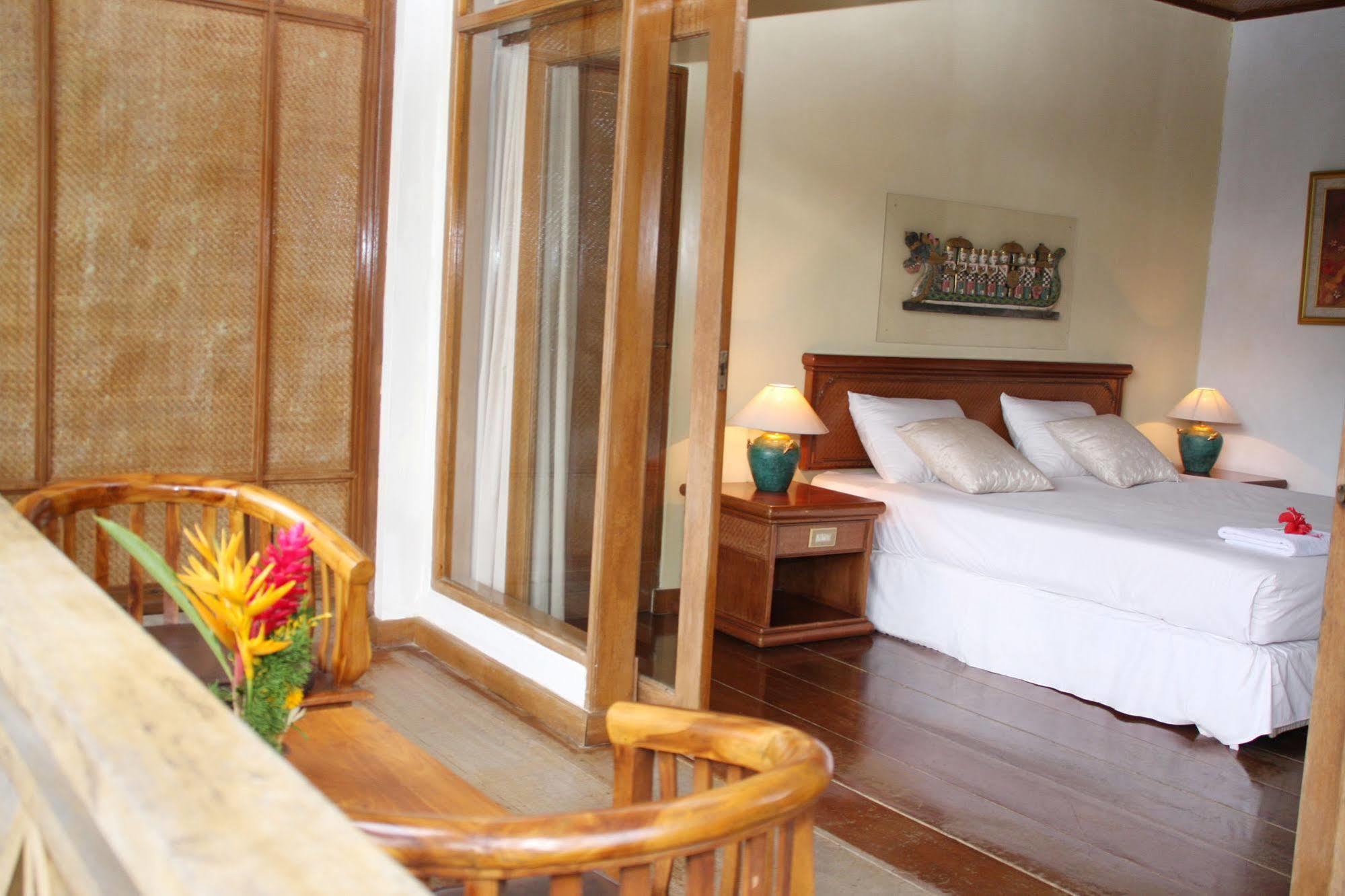 Hotel Yeh Panes Bali Marga Exterior foto
